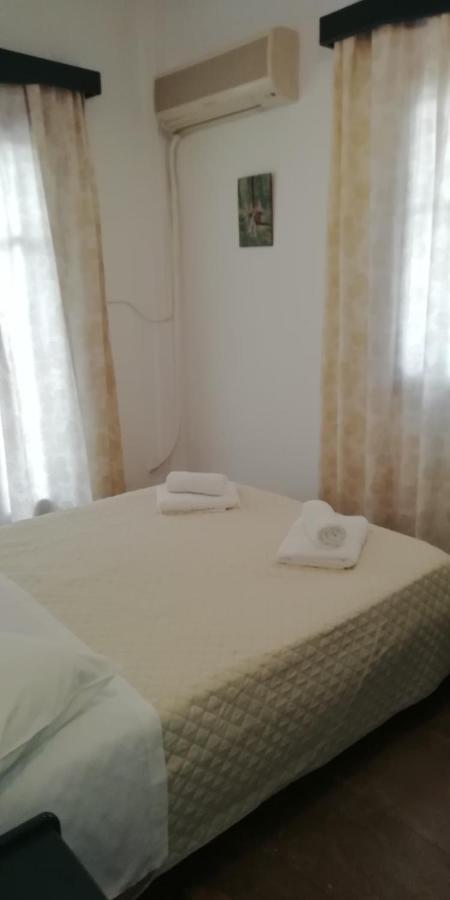 5Bedroom Villa In Perissa Beach ภายนอก รูปภาพ