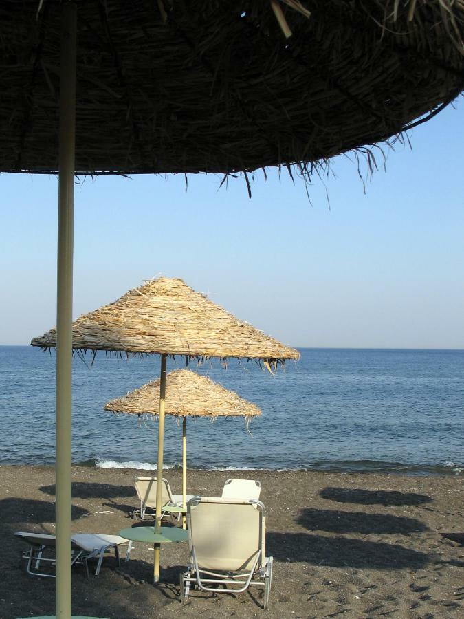 5Bedroom Villa In Perissa Beach ภายนอก รูปภาพ